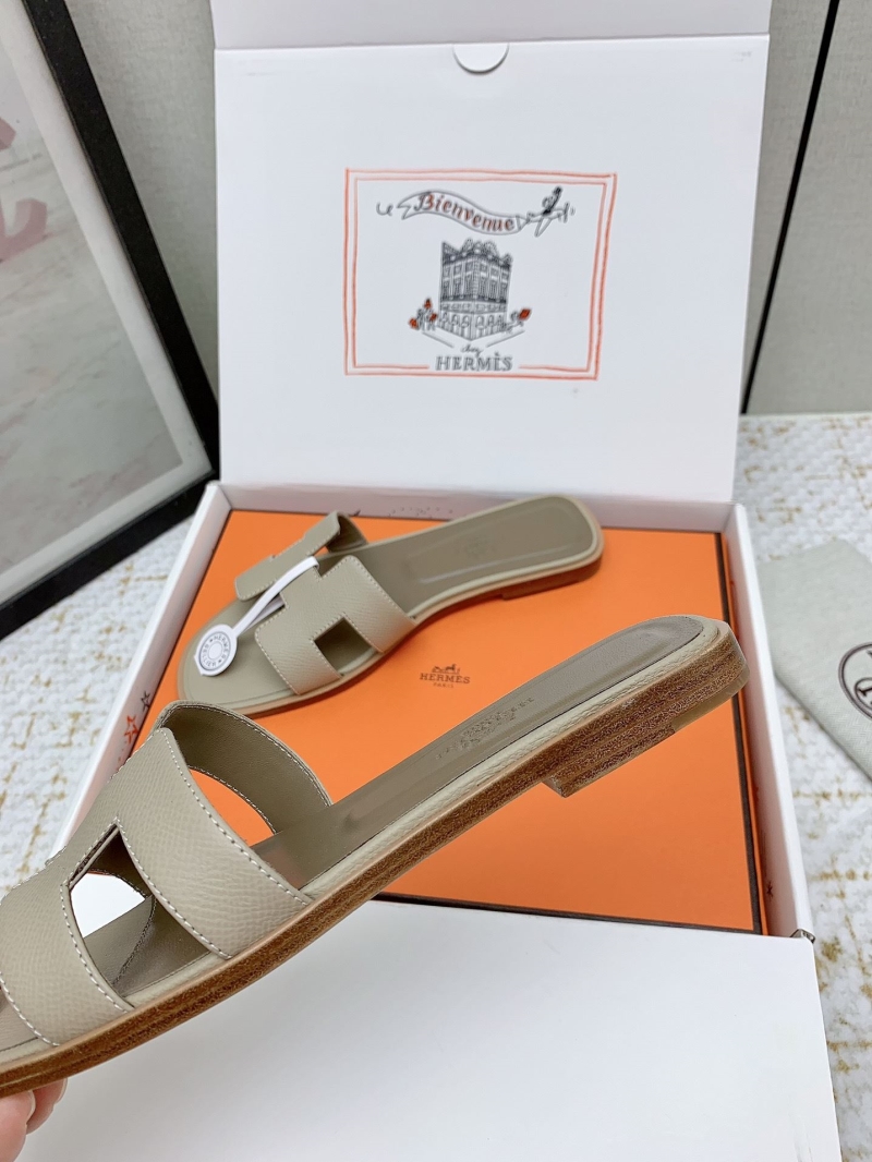 H**me5 slippers